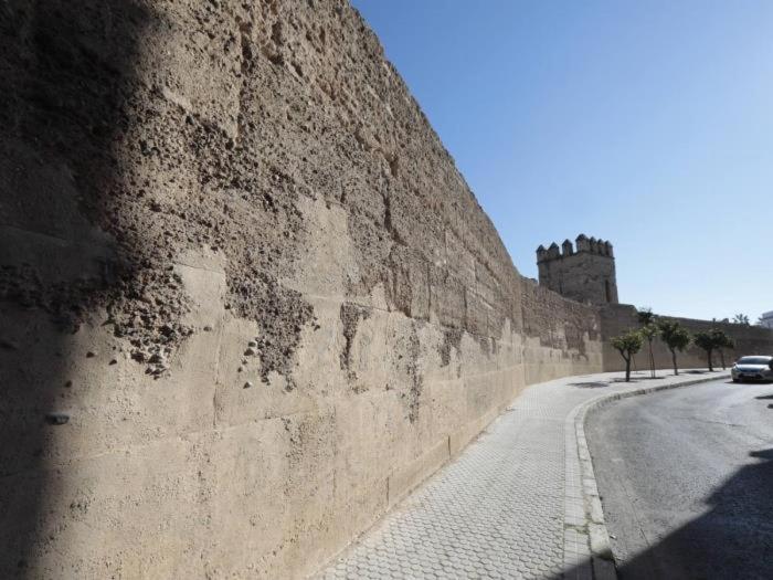 La Muralla De Sevilla Экстерьер фото